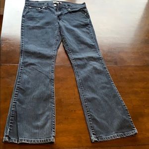 Levi’s black jeans